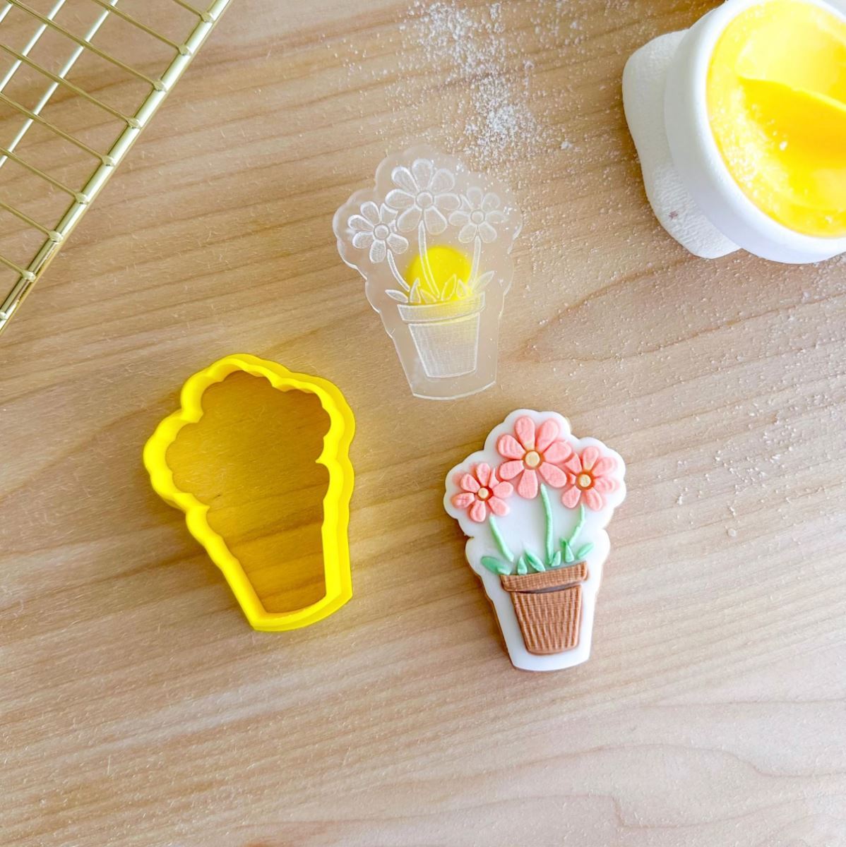 Mini Flower Pot Cookie/Biscuit Cutter Debosser