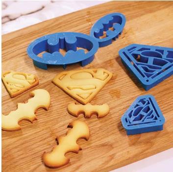 Cookie Cutters Batman and Superman Set Pk/4 Cake Craft