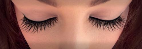 Eyelashes Black Criss Cross