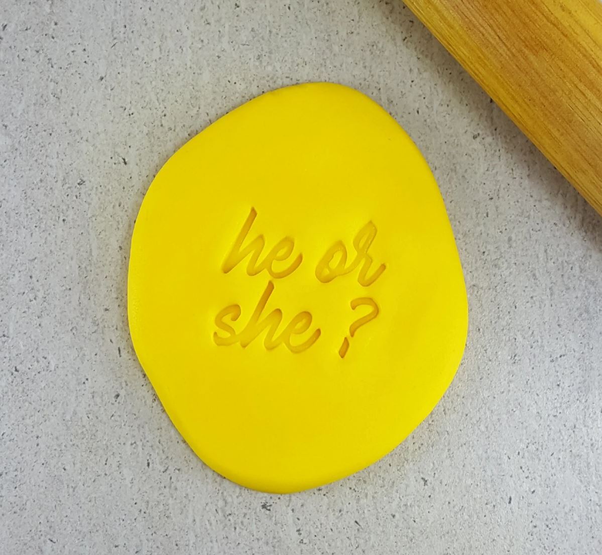 He or She? Cookie/Biscuit Cutter Embosser 60mm