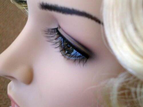 Eyelashes Black Criss Cross